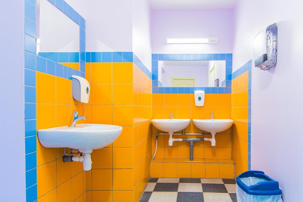 Hostel Brize Liepaja Exterior photo